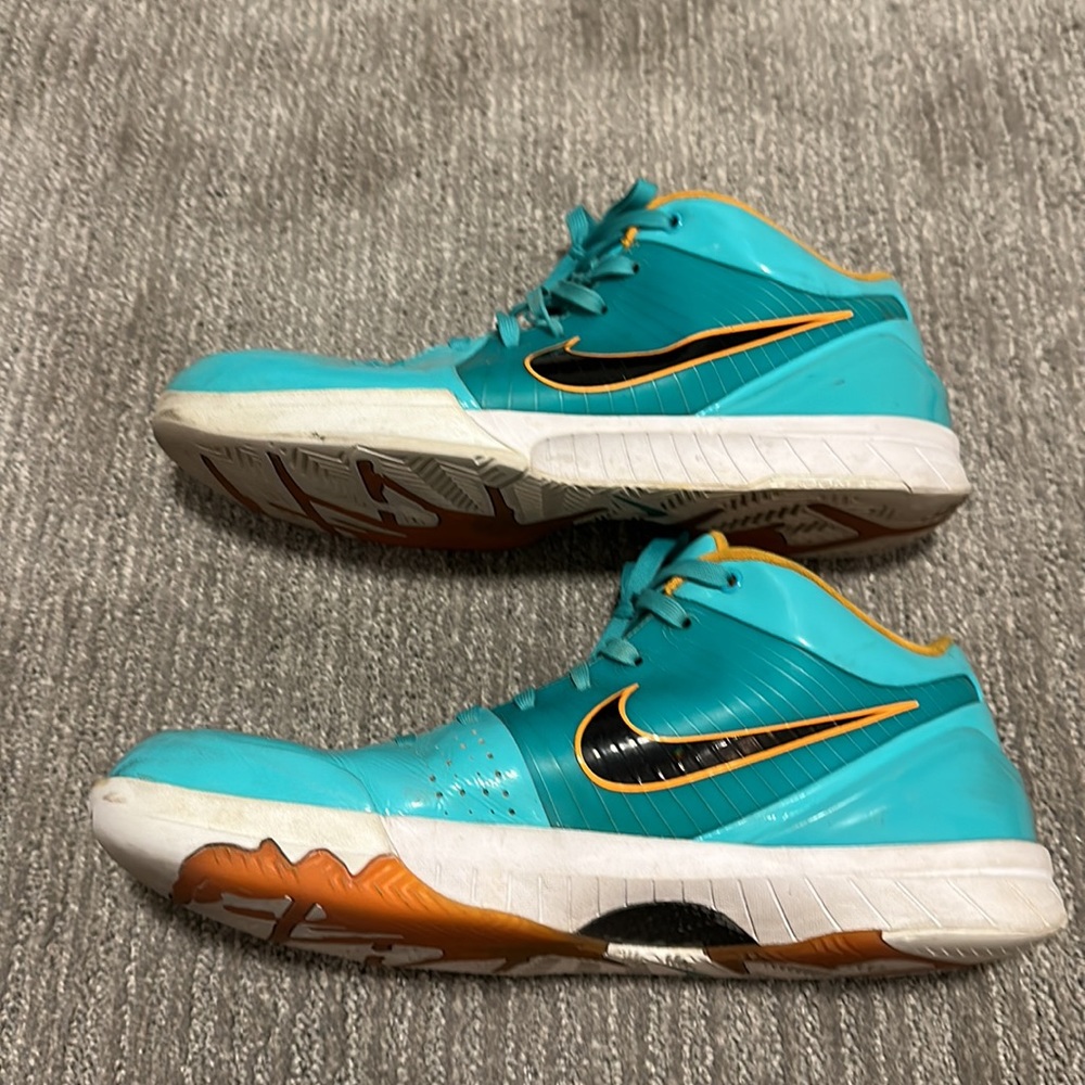 COPY - Nike Kobe 4 Protro Undefeated (Size 13)